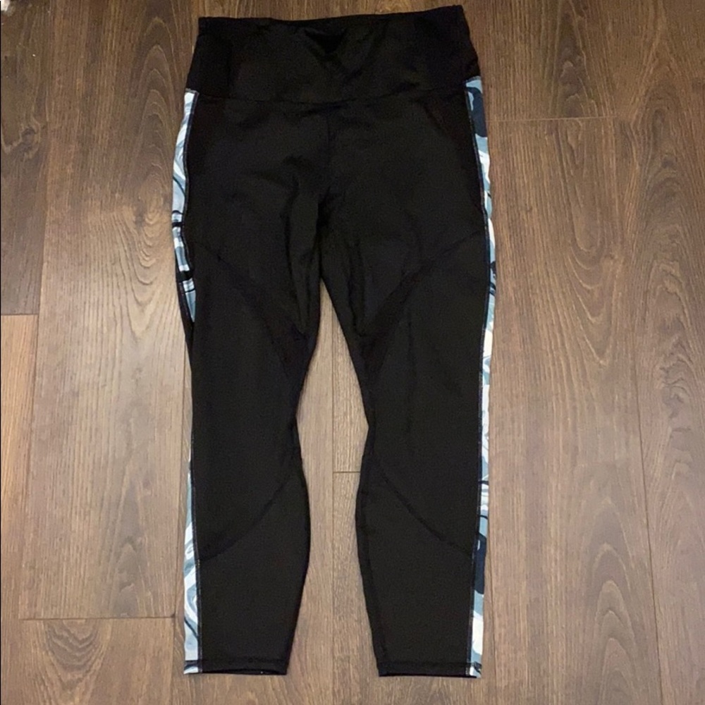 Athleta Contender Leggings